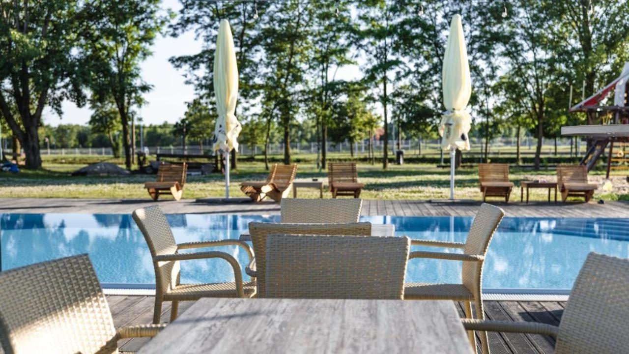 Camping Divoka Voda Bratislava Extérieur photo